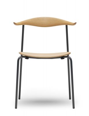 CH88T Chaise cadre acier noir Carl Hansen &amp; Søn hêtre savonné
